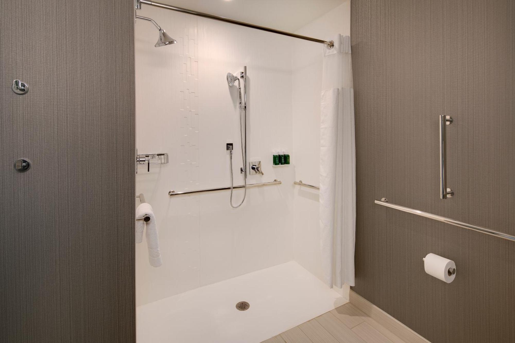 Courtyard By Marriott Atlanta Vinings/Galleria Smyrna Exterior foto