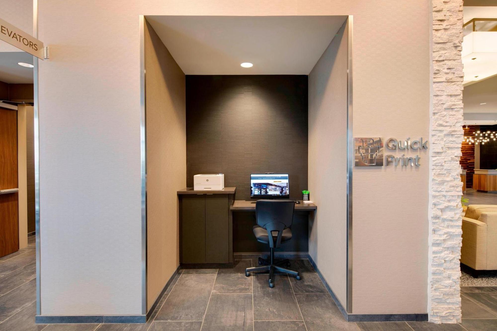 Courtyard By Marriott Atlanta Vinings/Galleria Smyrna Exterior foto