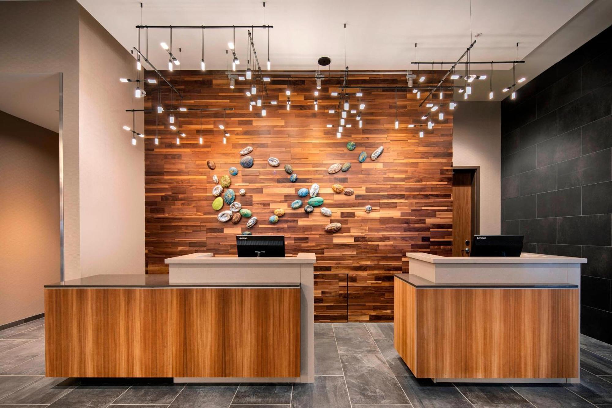 Courtyard By Marriott Atlanta Vinings/Galleria Smyrna Exterior foto